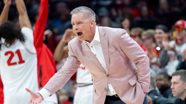 CHRIS HOLTMANN MEN'S BASKETBALL